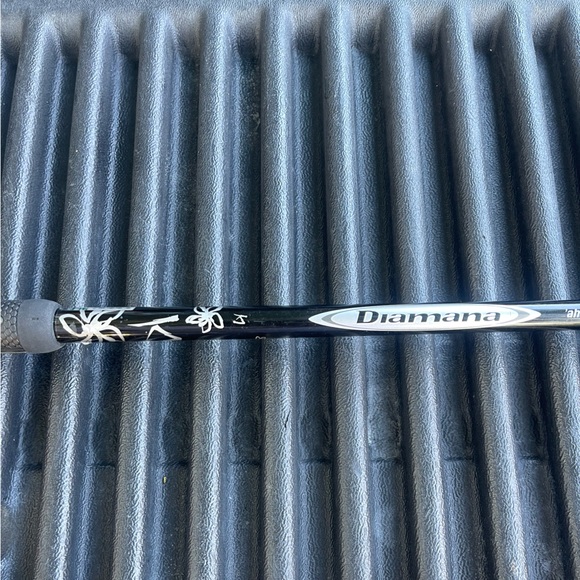 Left handed Titleist 3 Wood - Picture 8 of 13